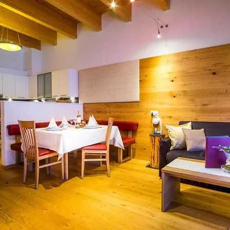 Dolomit-royal Силлиан